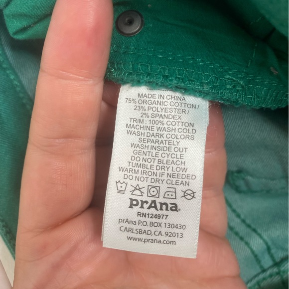 Prana Green Ombré Jeans w/ Ankle Zipper, Size 8 - Picture 4 of 5